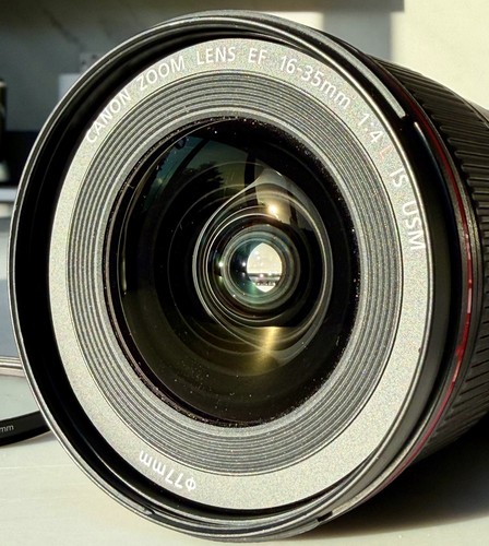 Canon 35mm is usm - ef, f/4l